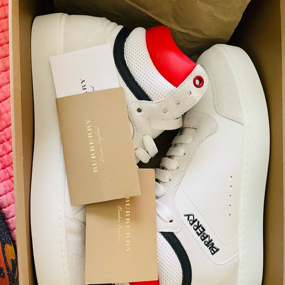 Brand New! Authentic Burberry Hi top sneaker. - Picture 8 of 11